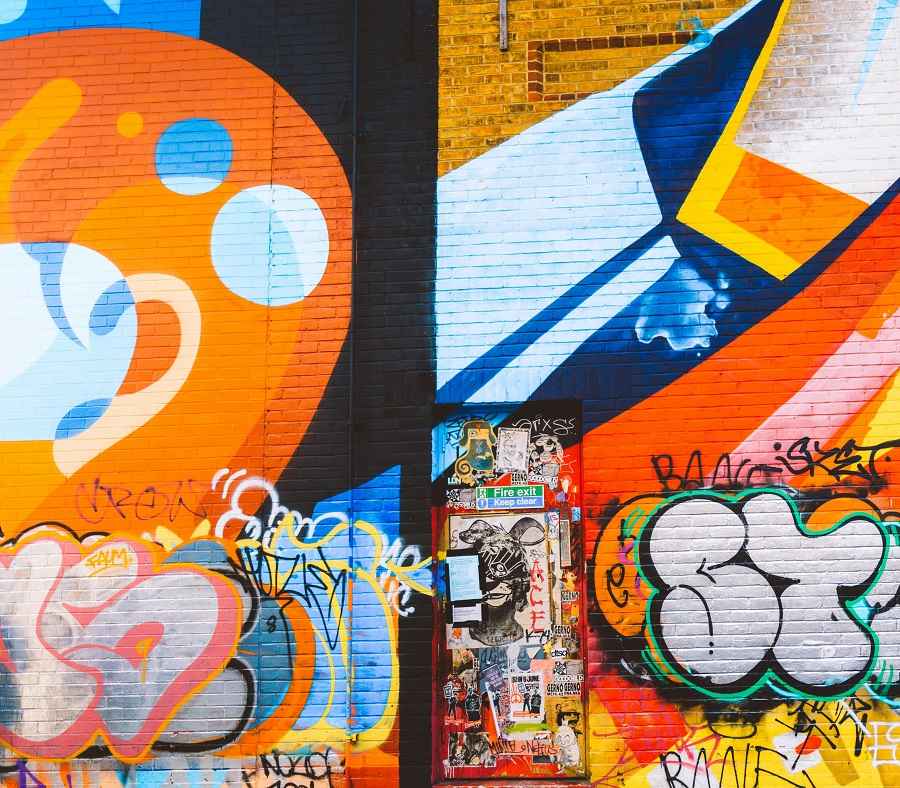 Remove graffiti on unwanted surfaces